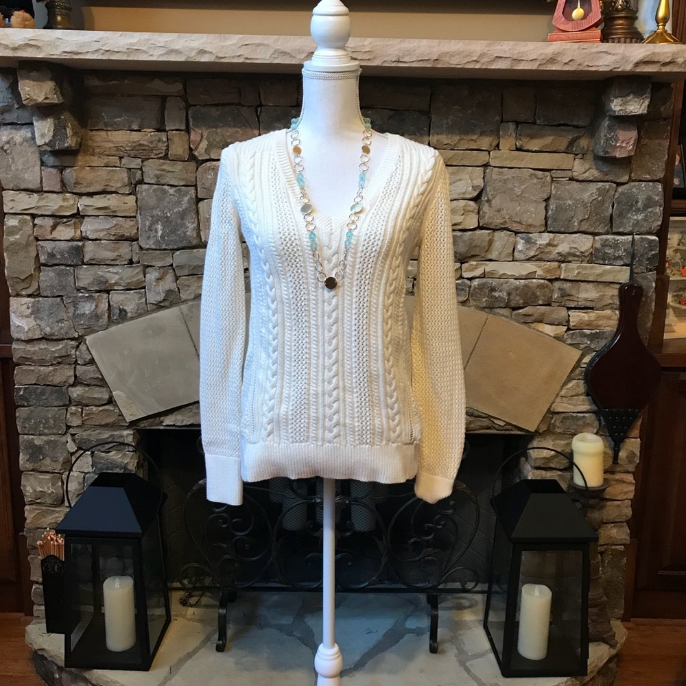 NWOT Banana Republic Cream Sweater Medium - Picture 1 of 6